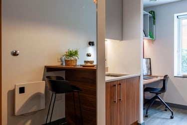 1 bed studio, 40-41 High Street, Englefield Green, Egham, TW209DP - Image 7